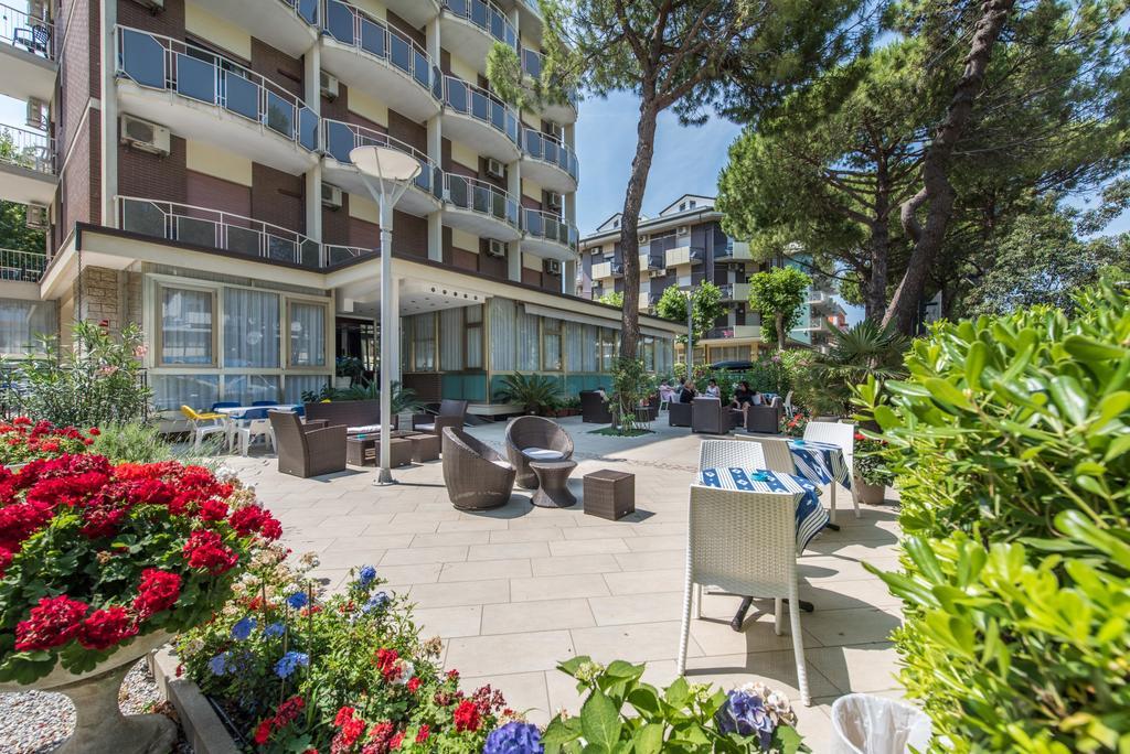 Hotel Palladio B&B Червия Экстерьер фото